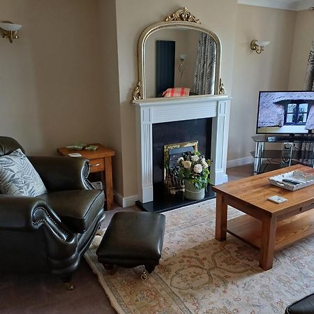 3-Bed Bungalow Near Conwy Valley Close To Castle Colwyn Bay Ngoại thất bức ảnh