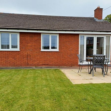 3-Bed Bungalow Near Conwy Valley Close To Castle Colwyn Bay Ngoại thất bức ảnh