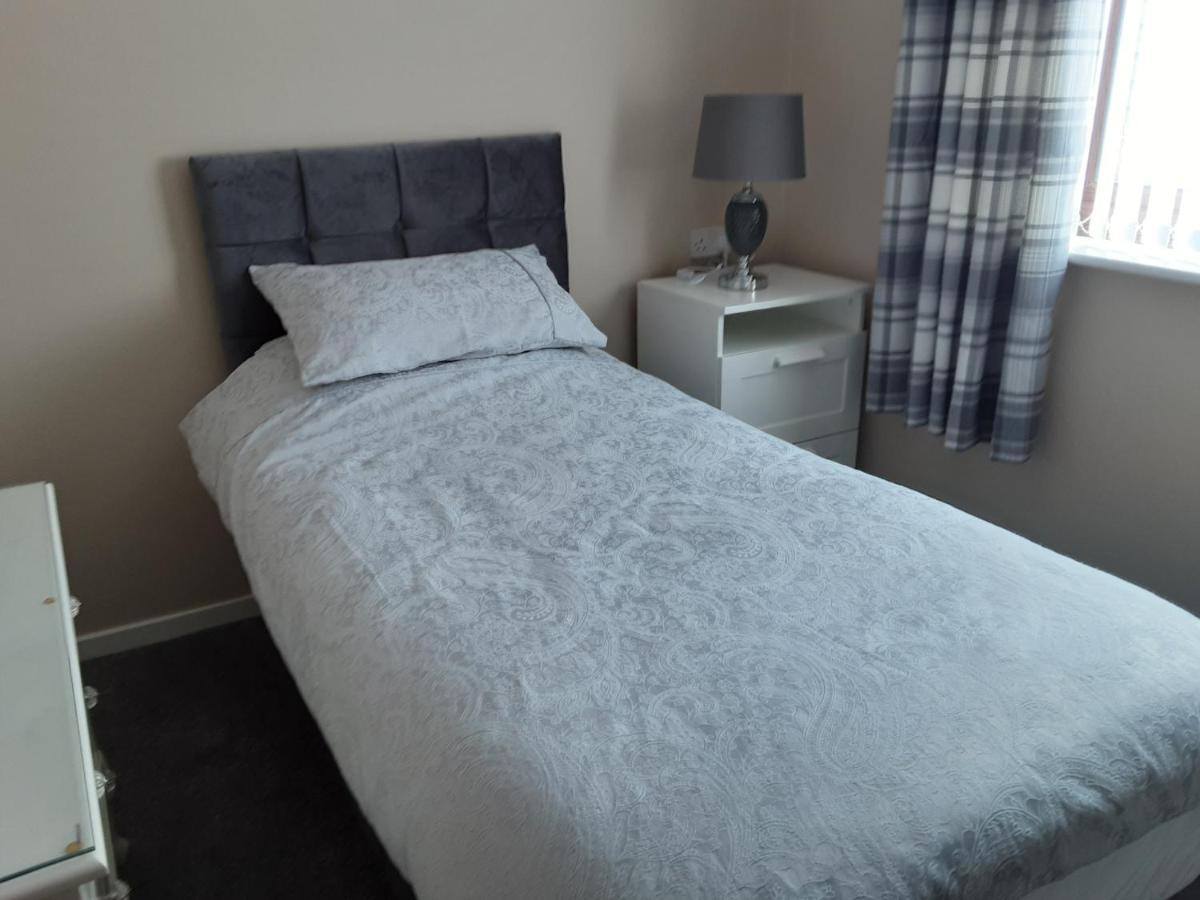 3-Bed Bungalow Near Conwy Valley Close To Castle Colwyn Bay Ngoại thất bức ảnh