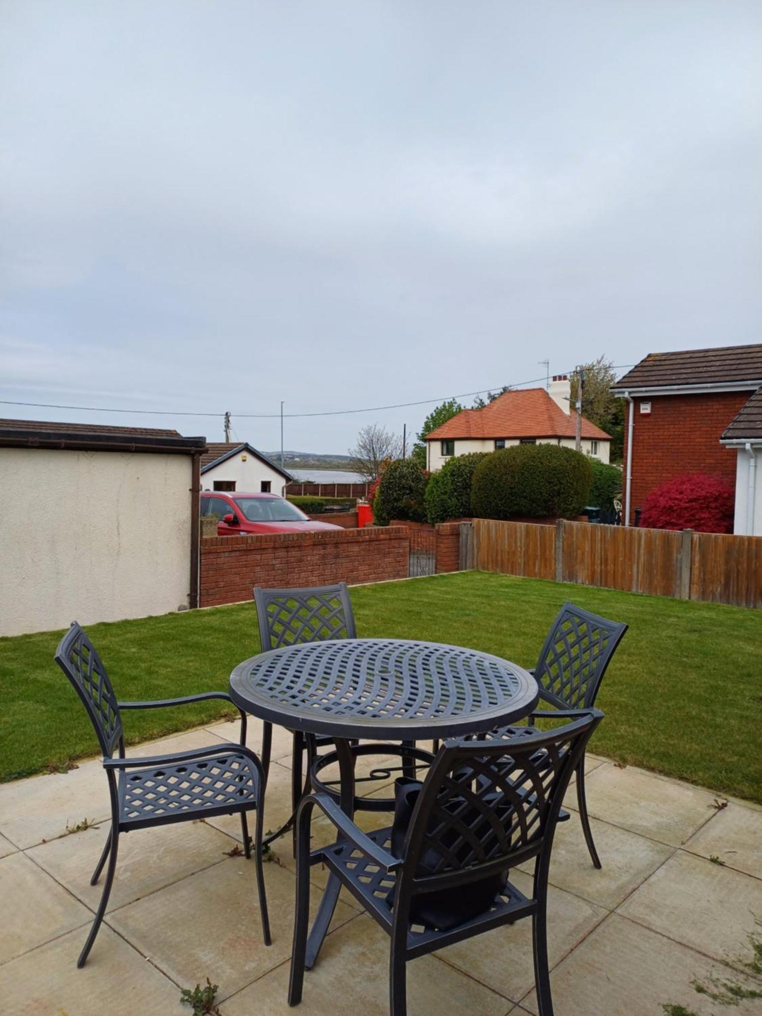 3-Bed Bungalow Near Conwy Valley Close To Castle Colwyn Bay Ngoại thất bức ảnh