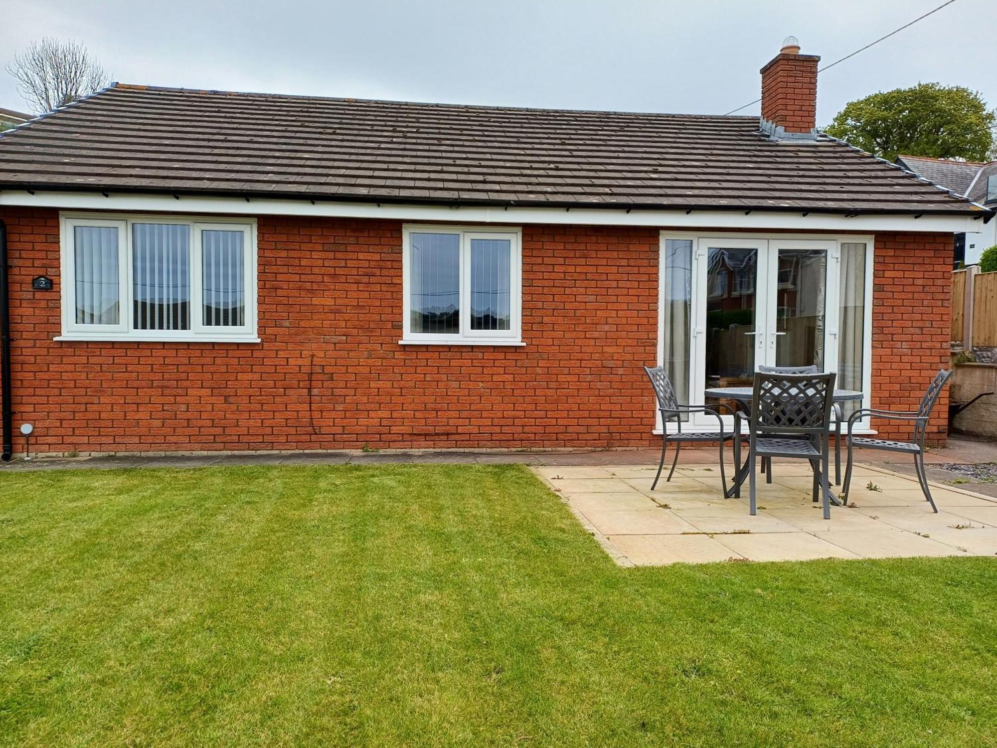 3-Bed Bungalow Near Conwy Valley Close To Castle Colwyn Bay Ngoại thất bức ảnh