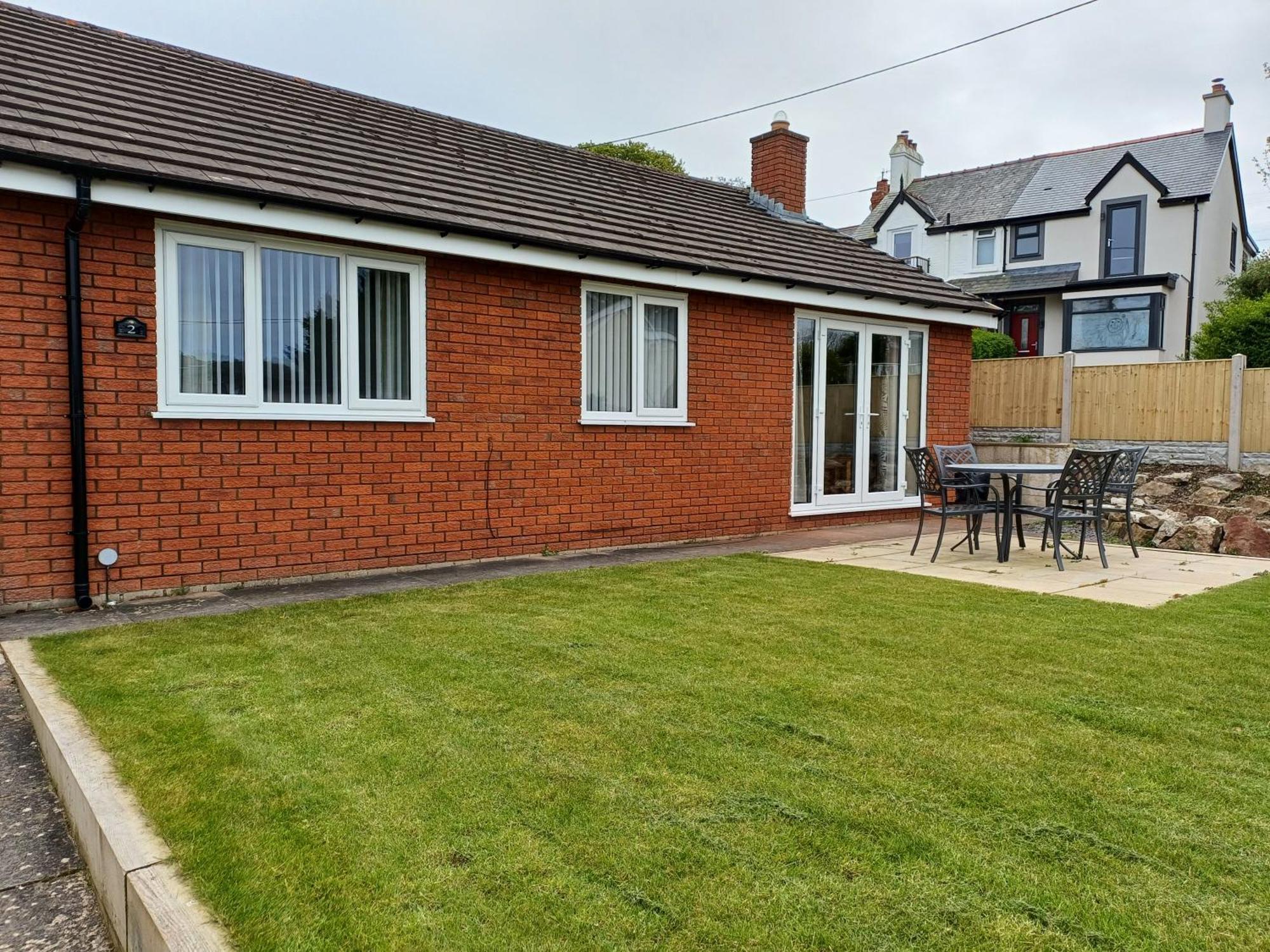 3-Bed Bungalow Near Conwy Valley Close To Castle Colwyn Bay Ngoại thất bức ảnh